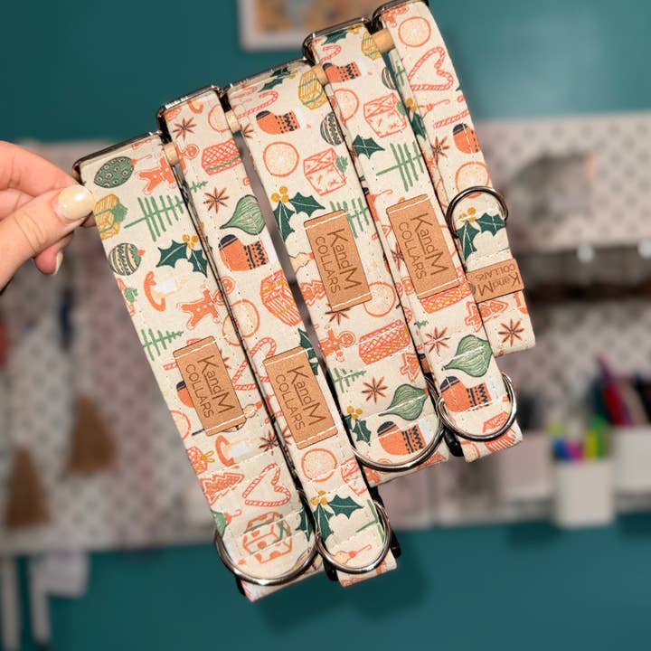 K and M Collars - Wholesale Pet Collar - Dog - Warm Christmas Morning Dog Collar, Holiday, Neutral2