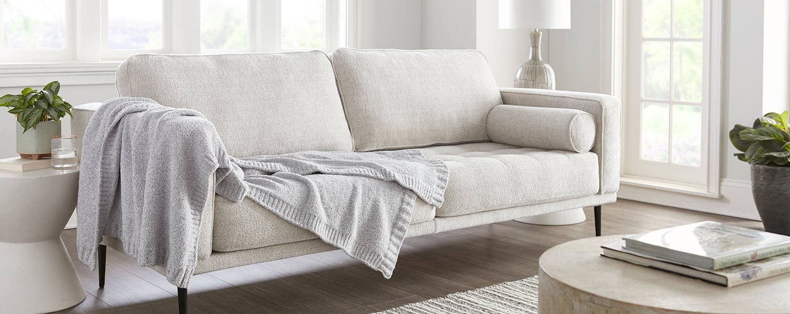 Crafted by Catherine - Wholesale Throw Blanket - Heathered Cozy Knit Throw 60" x 70"12