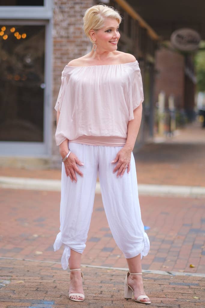 TINA Stephens Italy/Tees By Tina – Engroshandel Bluse - Dame – Aurora Flutter Fly Sleeve Silke Top m/Band Bund (BSS202)25