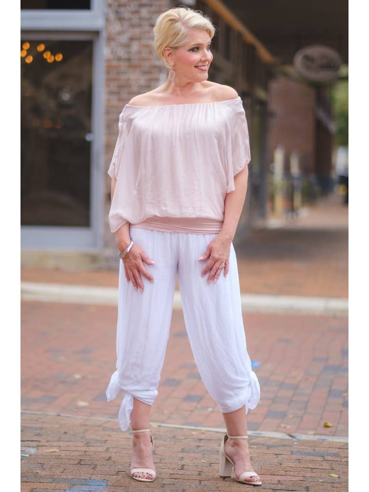 TINA Stephens Italy/Tees By Tina – Engroshandel Bluse - Dame – Aurora Flutter Fly Sleeve Silke Top m/Band Bund (BSS202)25