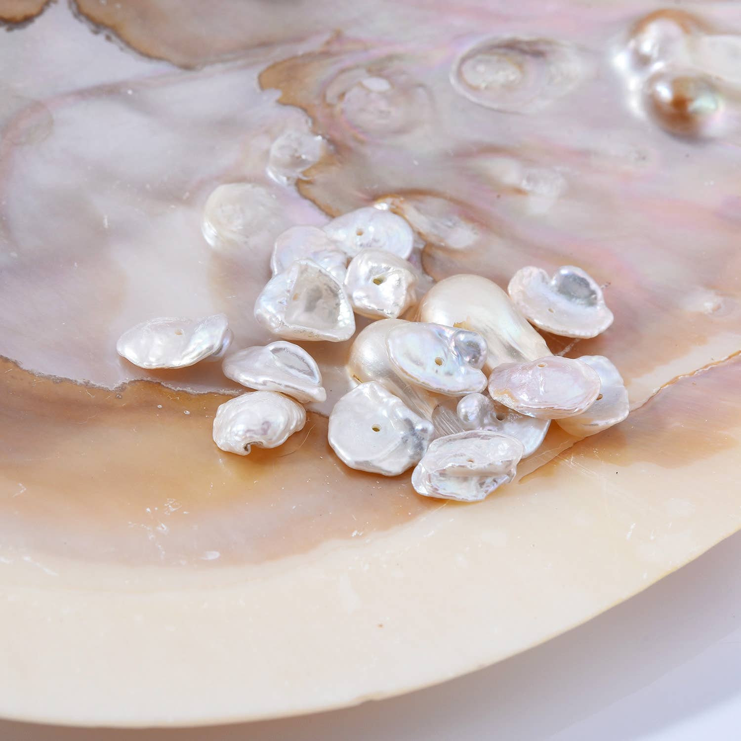 findings4uGem - Wholesale Beaded/Pearl Necklace - Natural Keshi Heishi Shaped White Pearl Beads Jewelry FWP0238