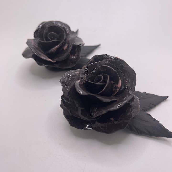 Cori Ceramics & Art LLC - Wholesale Artificial Flowers - Gift Set - Pair of Forever Roses