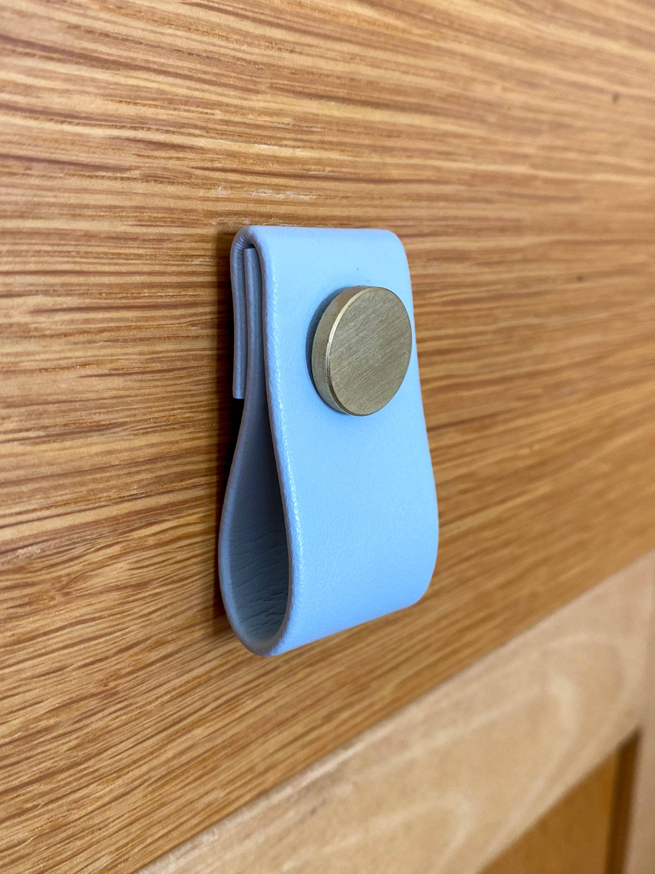 Skylos Collective - Wholesale Knob/Pull - Vegan Leather Cupboard Door Drawer Pull9