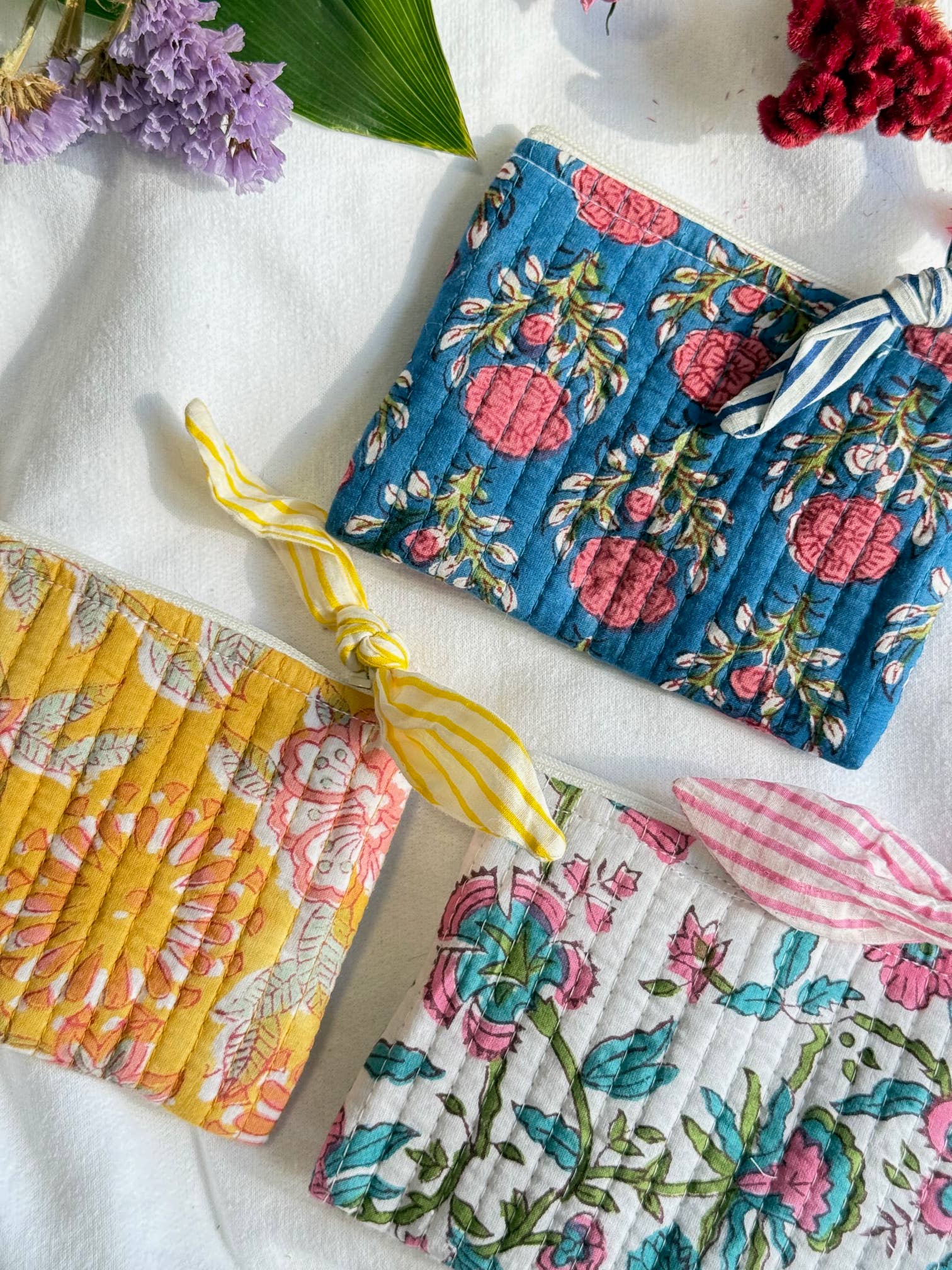 Desi design and chai – Großhandel Geldbörse – Damen – Blockgedruckte handgemachte kleine Täschchen | Münz- und Kartenetuis1