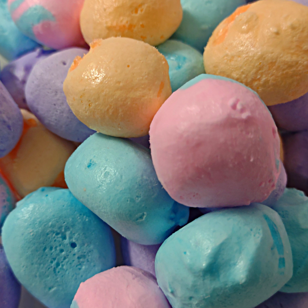 O.M.GEEKS Ltd - Wholesale Taffy - Quantum Candy - Fruit Quarks - Mix - Freeze Dried Taffy2