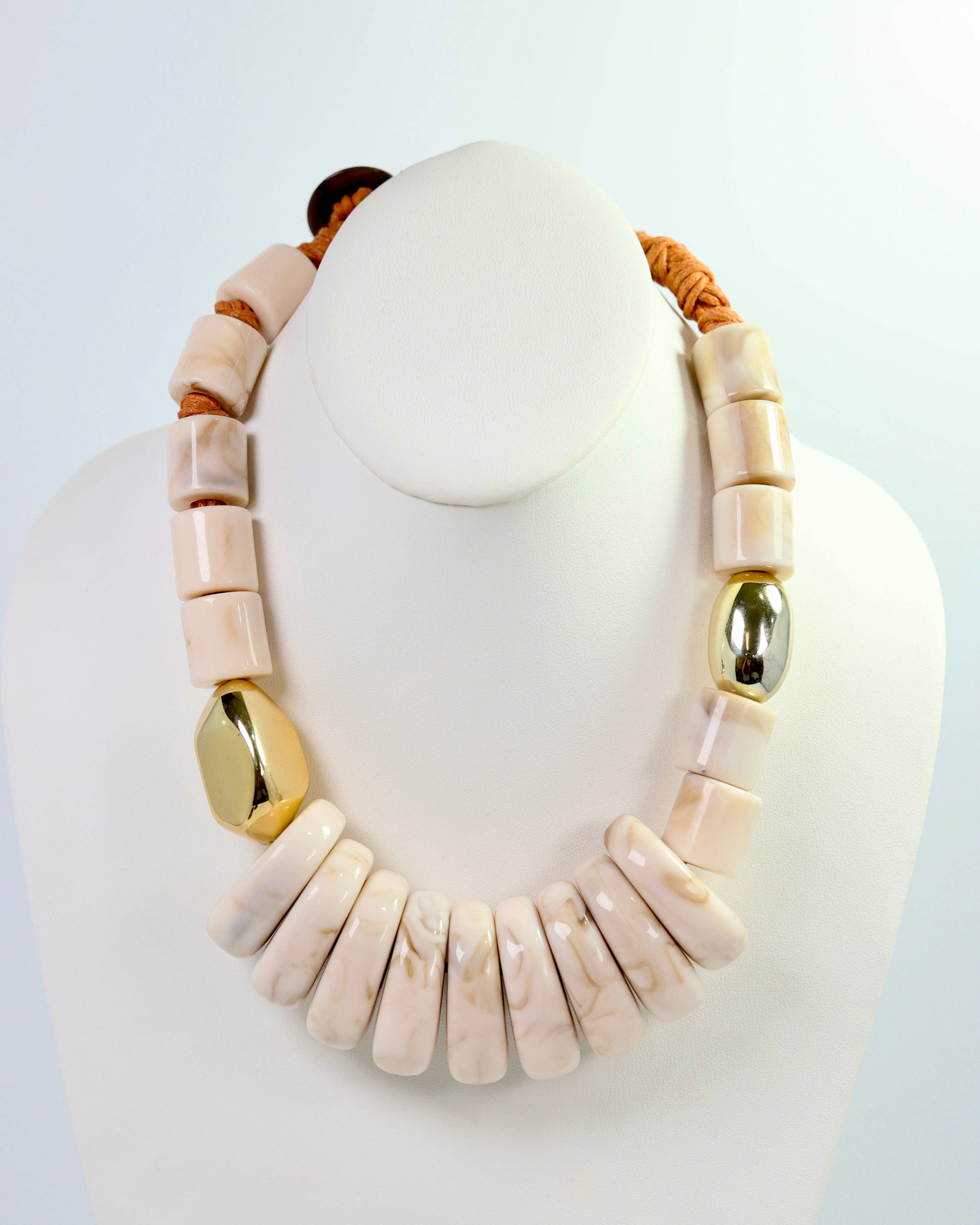 Caroline Hill - Wholesale Beaded/Pearl Necklace - Miranda Beaded Statement Necklace Natural