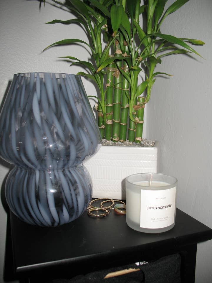 Pine Moments stearinlys for engroshandel hos Well-Lived