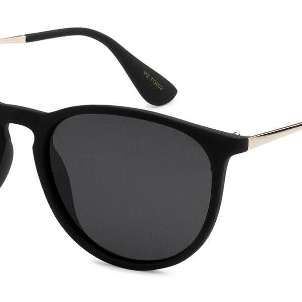 Classic Polarized Unisex Sunglasses for wholesale by Luna Sunglasses