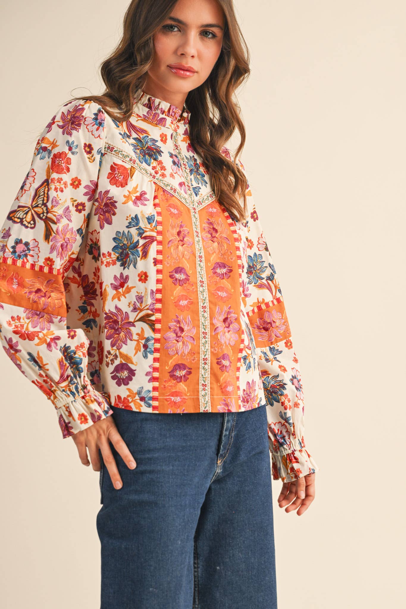 &MERCI - Wholesale Blouse - Women's - EXCLUSIVE FLORAL BORDER PRINT TOP WITH FLORAL TRIM MTP409714