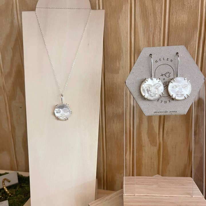 Helen Ethel Jewelry - Wholesale Pendant/Charm Necklace - Mother of Pearl Moon Necklace1
