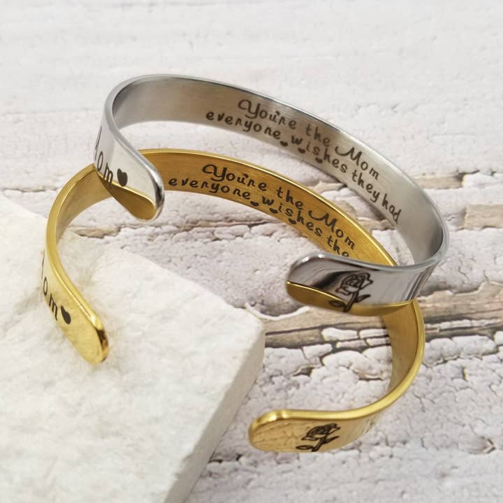 Youne The Mom Bracelet - Mother'S Day Gift for wholesale by Treasure Wholesale
