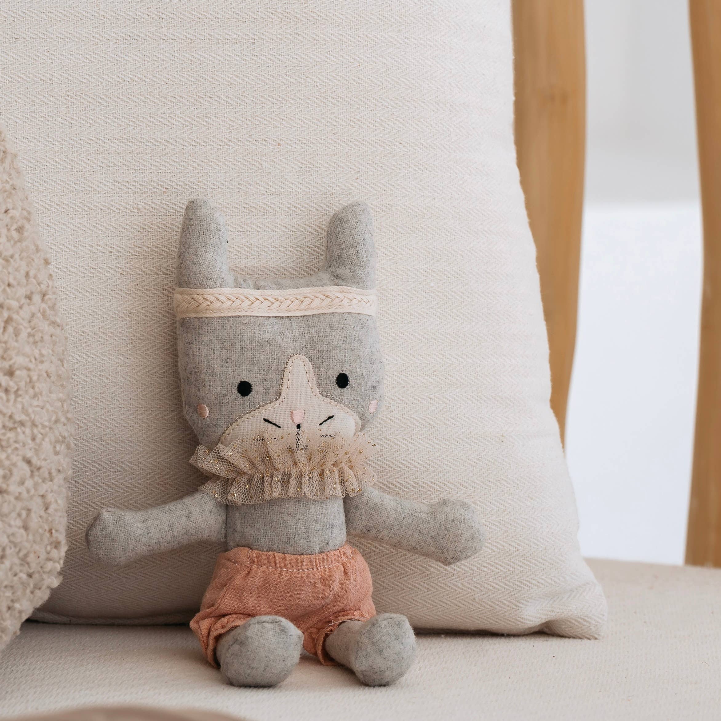 and the little dog laughed - Wholesale Stuffed/plush toy – Kids & baby - winnifred cat | soft toy1