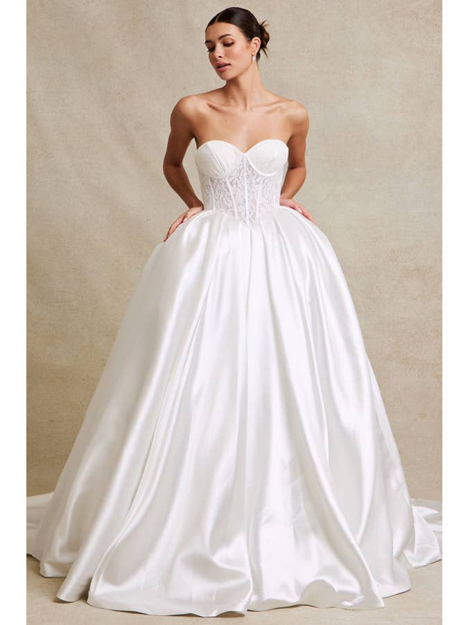 OFF WHITE Sweetheart Lace Top A Line Wedding Gown for wholesale on Faire