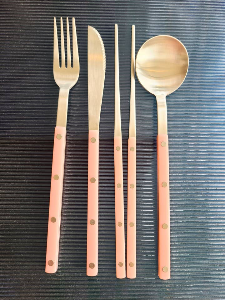 BOGEN Sentier Dinner Set - Strawberry for wholesale by The Claydiia