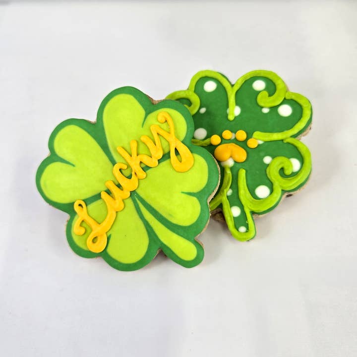 St. Patrick's Day - Shamrocks for wholesale by The Doggie Express