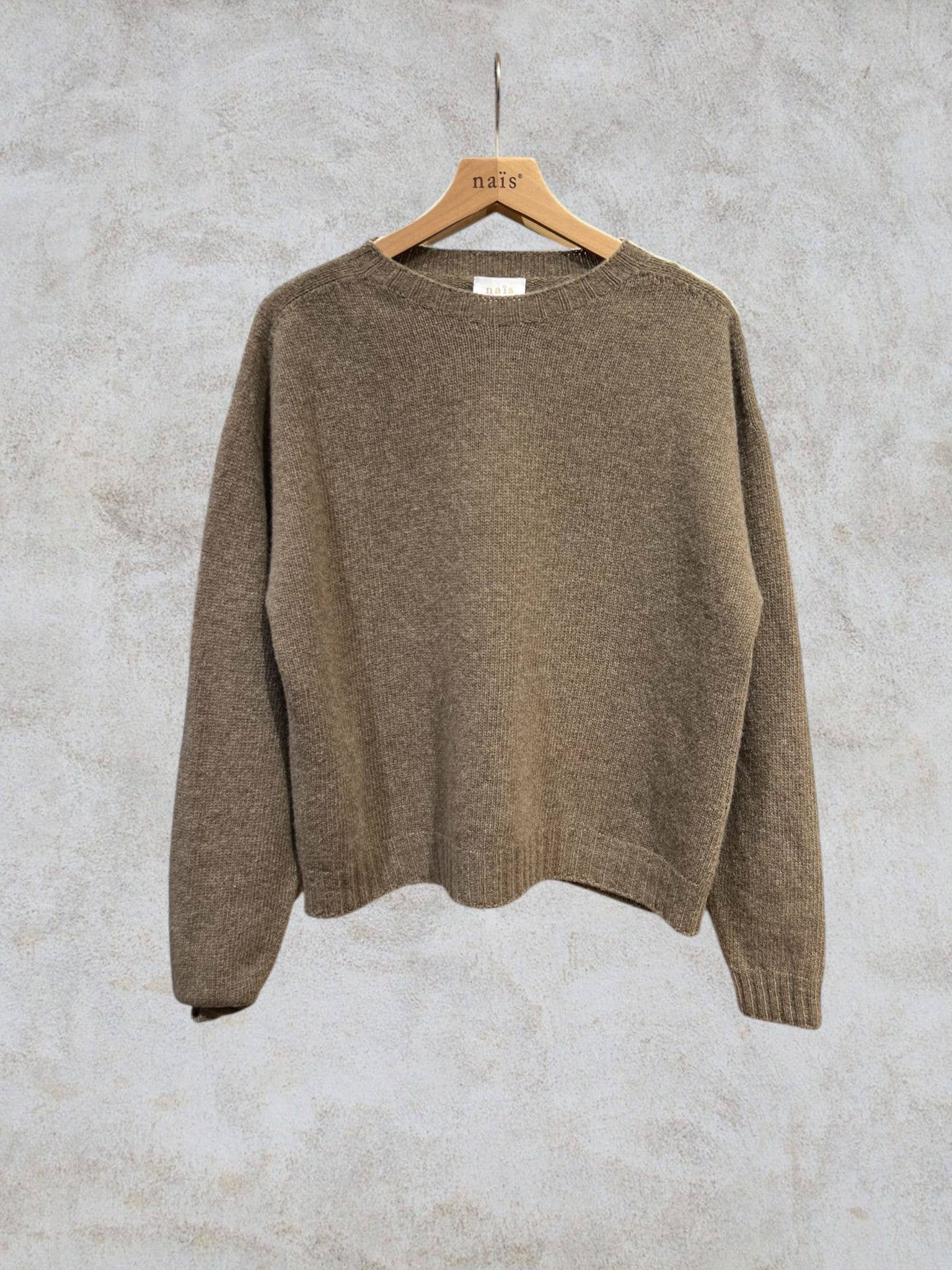 NAÏS PARIS - Wholesale Knit Sweater - Women's - Crew neck sweater with long sleeves, 100% superfine merino wool10