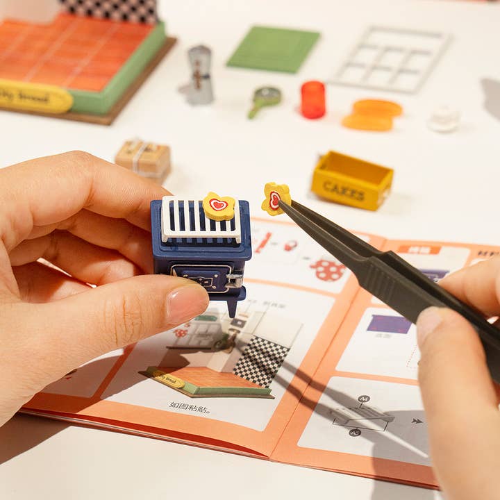 Robotime - Wholesale DIY Craft Kit - Rolife DIY Kit Mini 3D House Dreaming Terrace Garden DS030