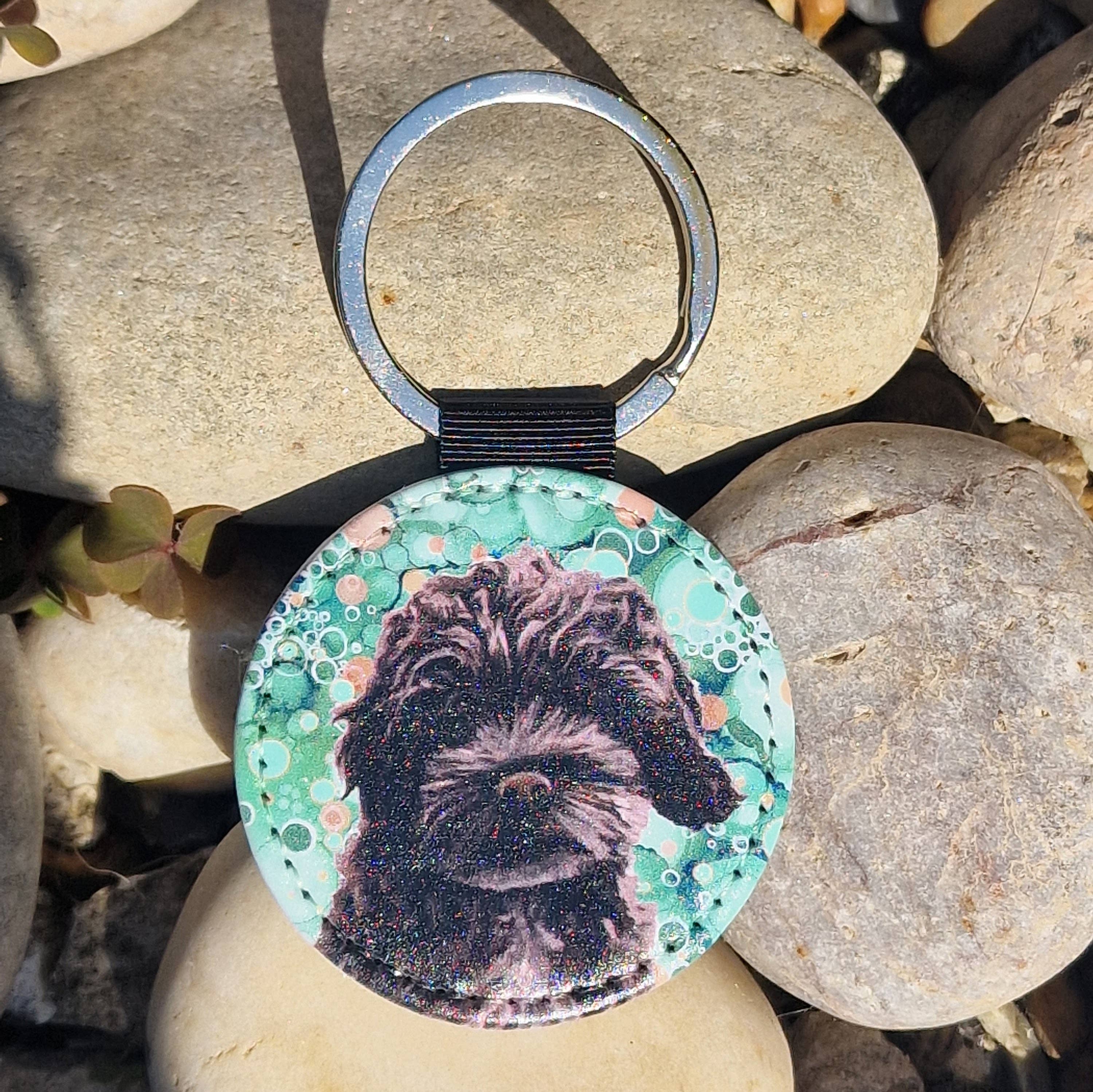 By Jo Crafts – Porta-chaves - Mulher por atacado – 121-KR - Porta-chaves de Cão Cockerpoo Preto em Pele Sintética4