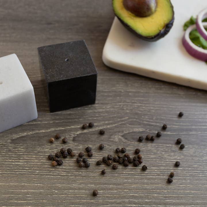 Fox Run Brands – Galheteiro por atacado – Fox Run Mini Saleiro de Mármore e Pimenteiro, 1,8" x 1,8"4