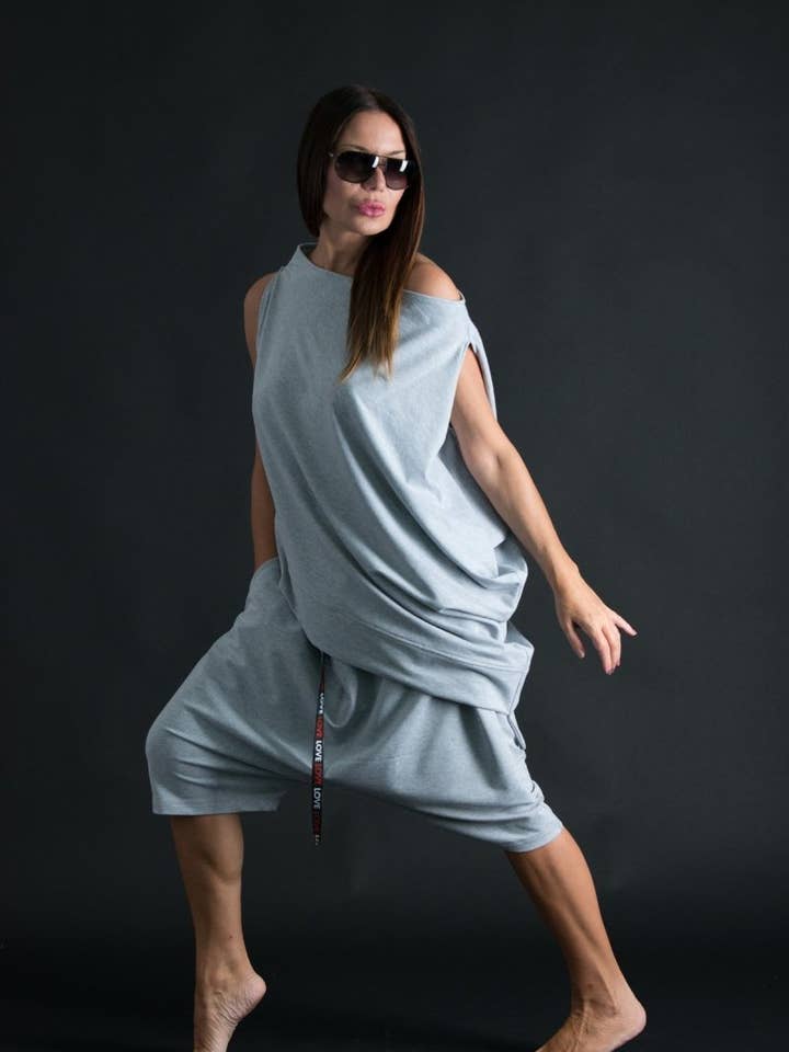 Twee-delig Dames Trainingspak PIANO voor wholesale door EUG fashion