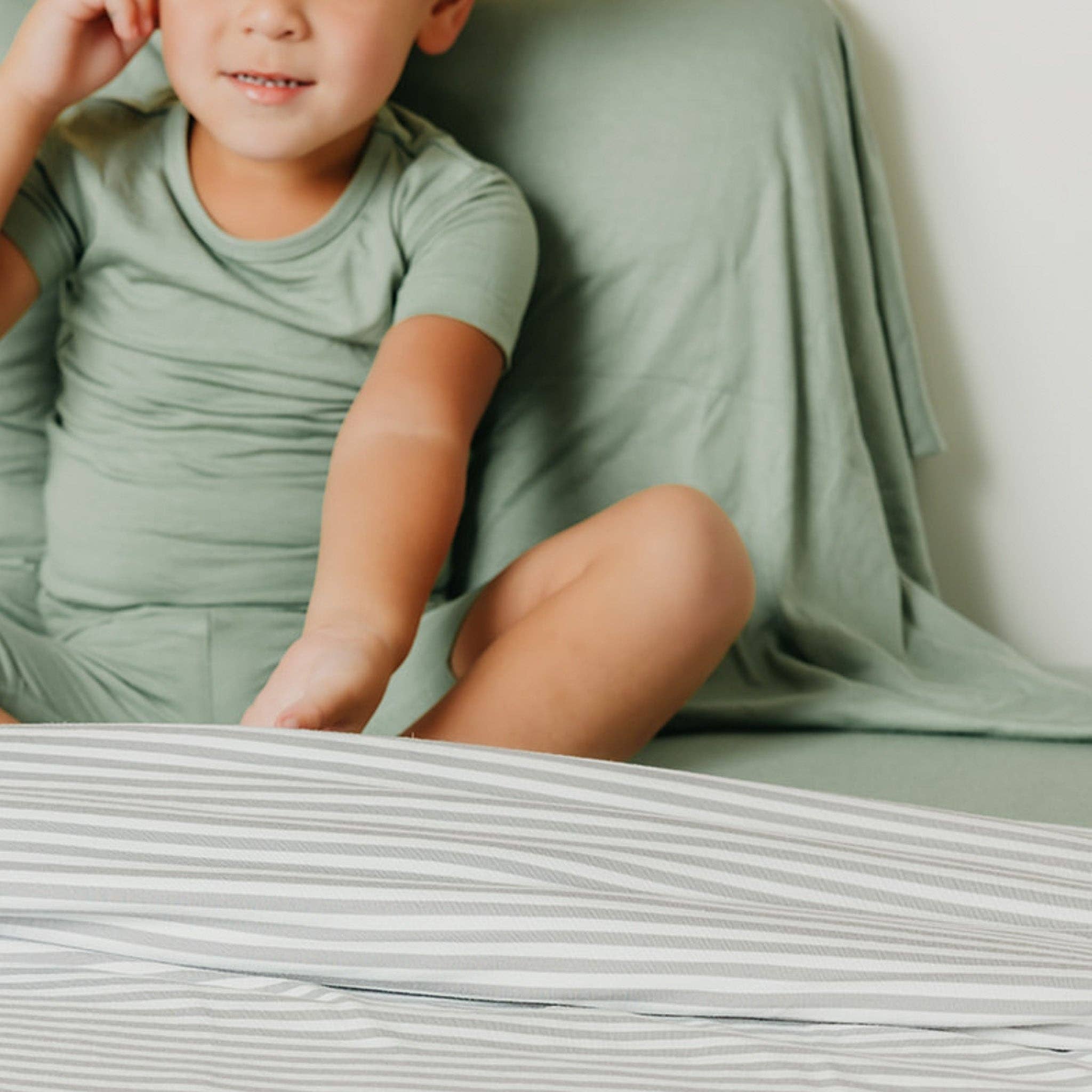 Copper Pearl - Wholesale Sheet Set - Premium Twin Sheet Set - Briar1