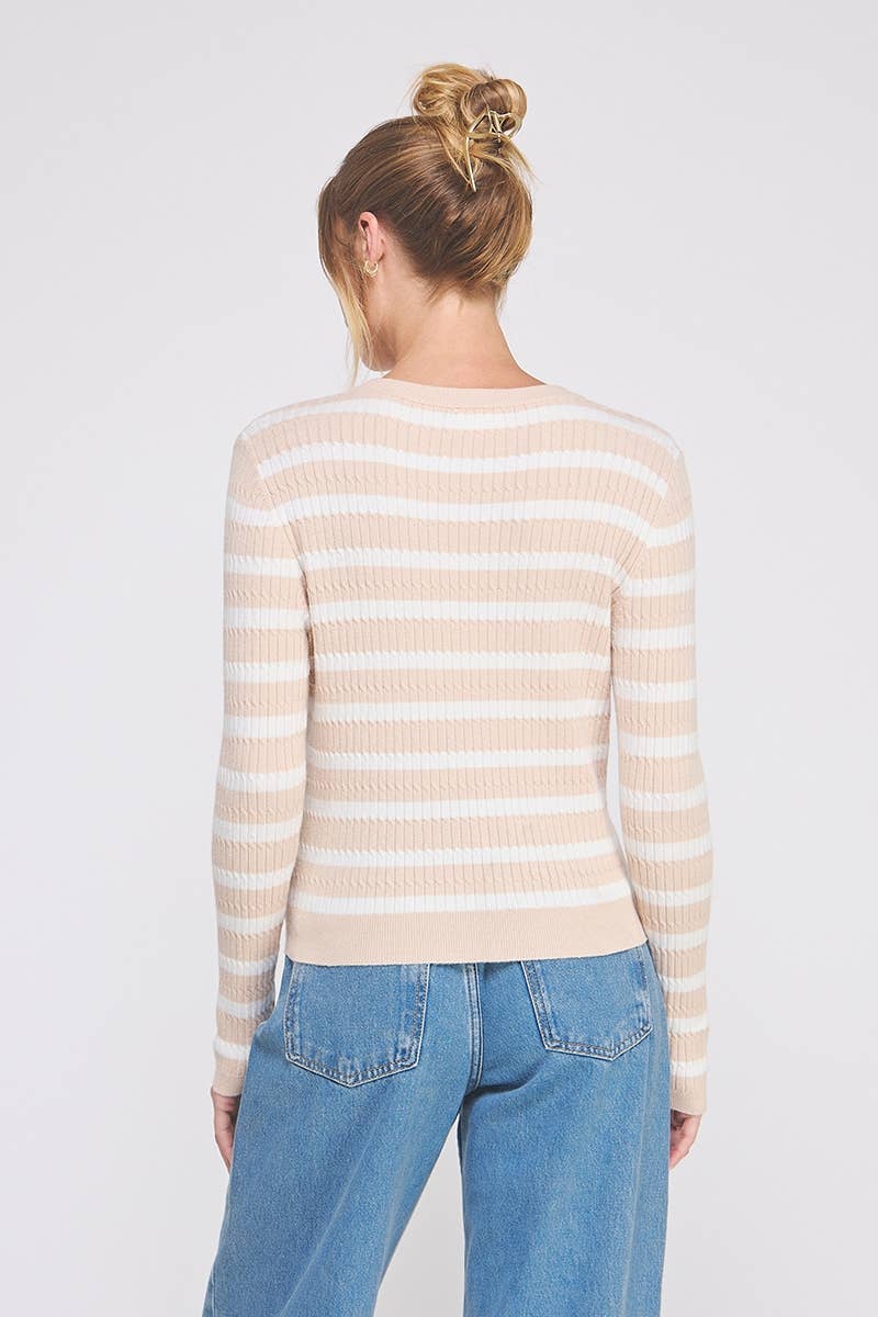 Allie Rose – Engroshandel Pullover - Dame – Finstrikket stribet tætsiddende kabelstriktrøje5