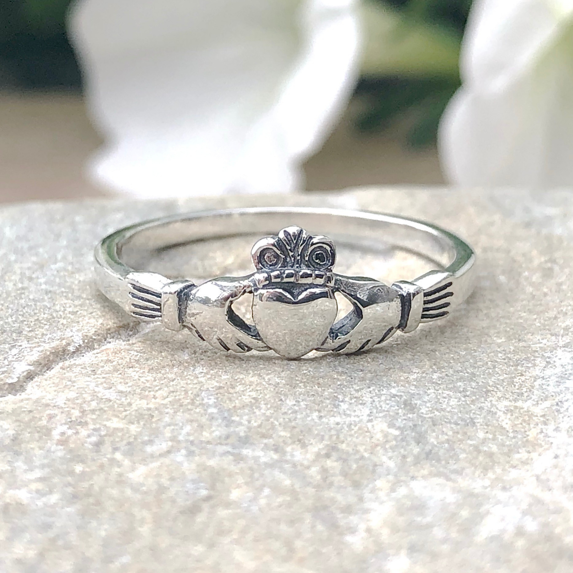 Moonrise Jewelry - Wholesale Band/Stacked Ring - R-25 Medium Claddagh Ring5