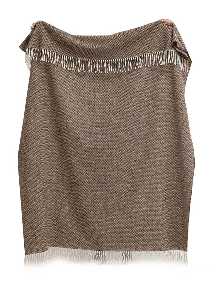 Throw SELENGE made of Mongolian wool for wholesale by MoST