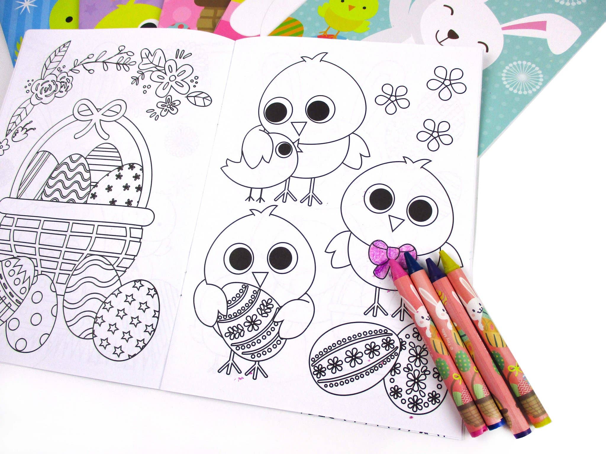 Tiny Mills - Wholesale Kleurboek - Kinderen en baby - Paaskleurboeken met kleurpotloden feestartikelen, set van 121