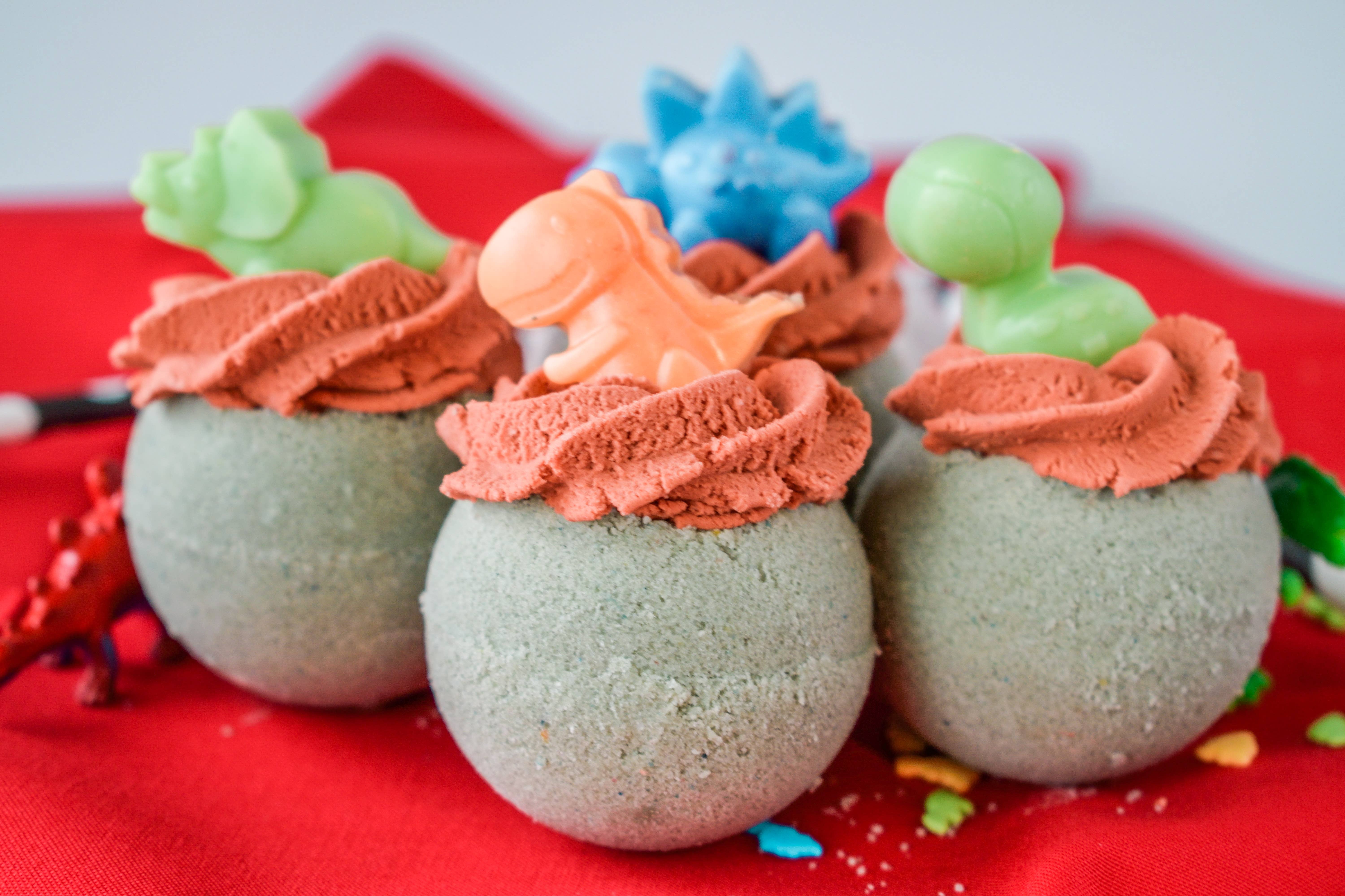 Lotus and the Wolf - Wholesale Bath Bomb/Fizz - Dinosaur Bath Bomb1