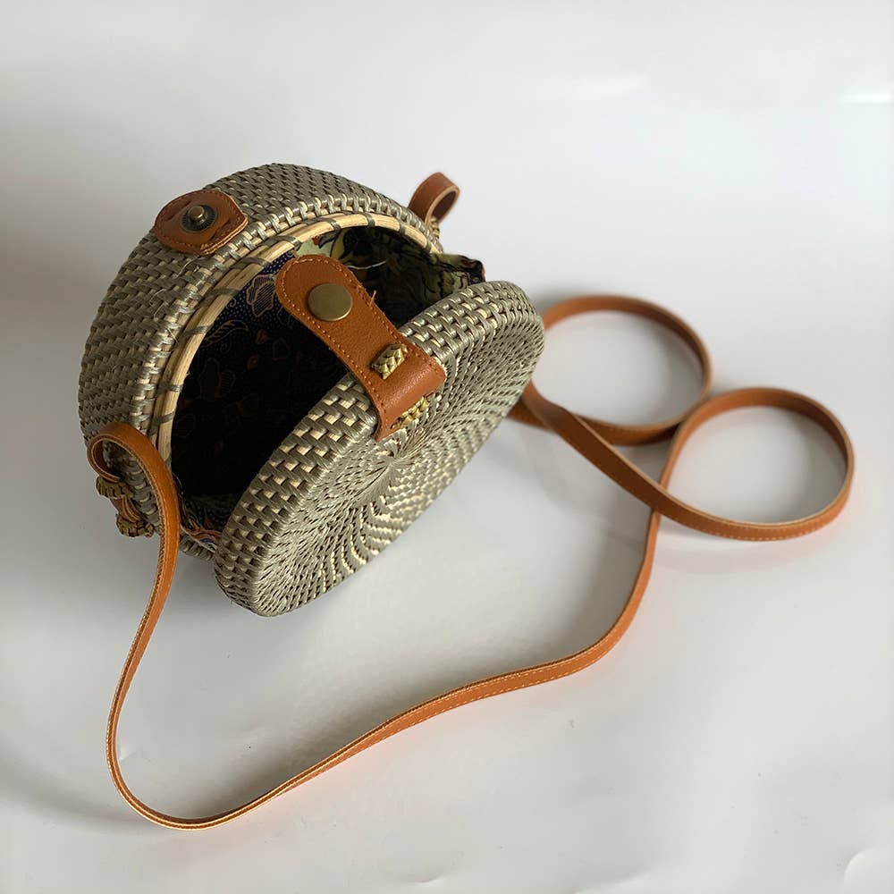 VIE - Wholesale Crossbody Bag - Women's - Rattan Roundy Bag16