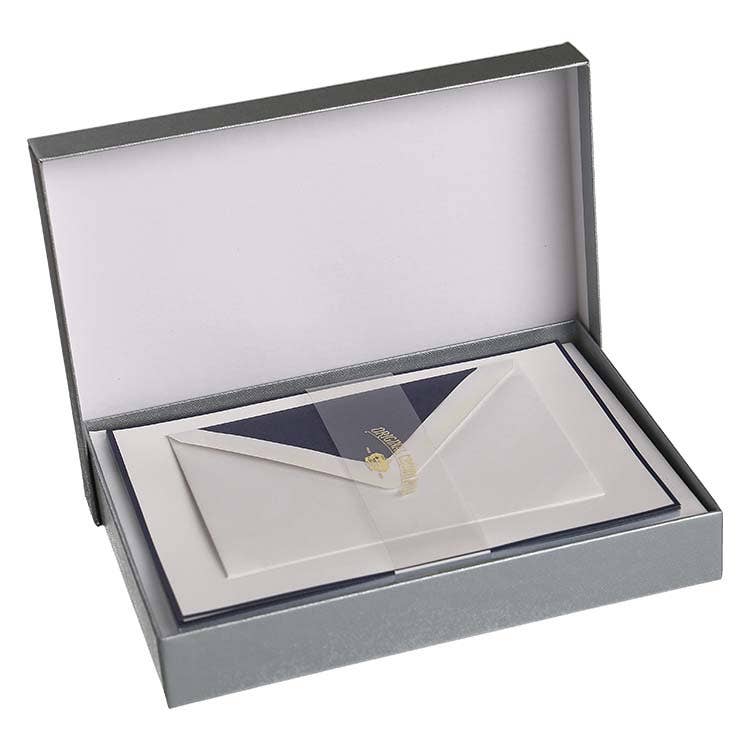 Royal Posthumus - Venta al por mayor Conjunto de papelería y tarjetas - Royal Posthumus Crown Mill | 25 hojas membretadas y sobres A5 con bordes y forro de color0