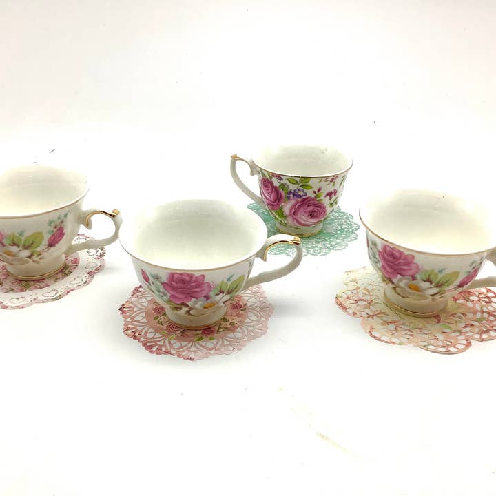 All Little Cute Things - Wholesale Disposable Coasters - Tea Party Coasters Dollies Vintage French Paper Lace