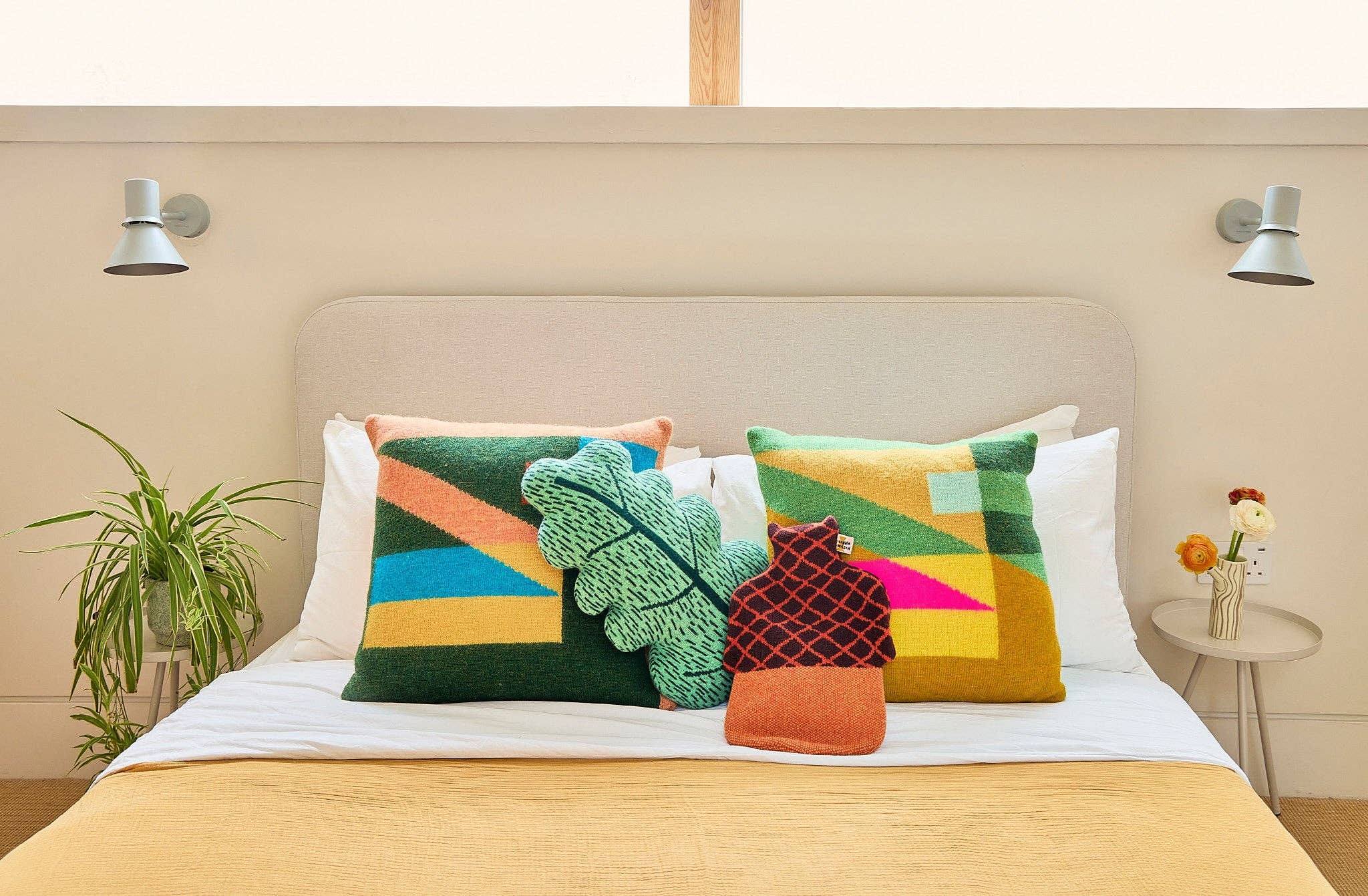 Donna Wilson - Vente Coussins de chaise - Coussin feuille de chêne vert2