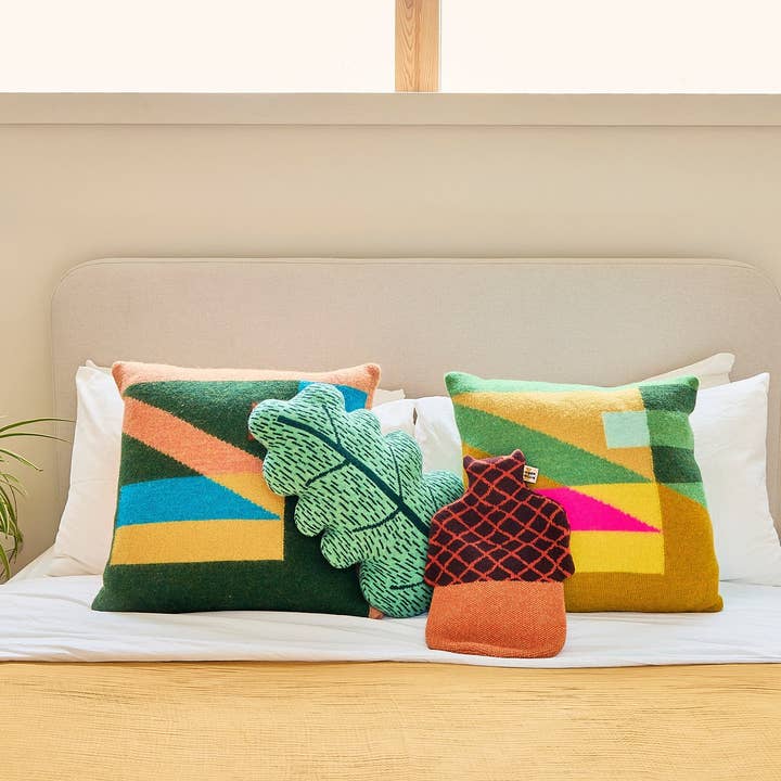 Donna Wilson - Vente Coussins de chaise - Coussin feuille de chêne vert2