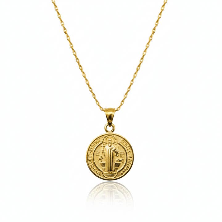 Collar dorado con la medalla de San Benito de 18 pulgadas para venta al por mayor de Guadalupe Gifts