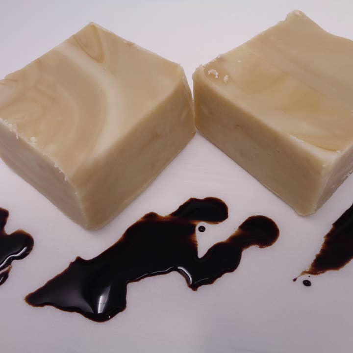 🍁 Krämig lönnfudge ✨ 1/2 lb för wholesale av Bear Creek Candy Kitchen