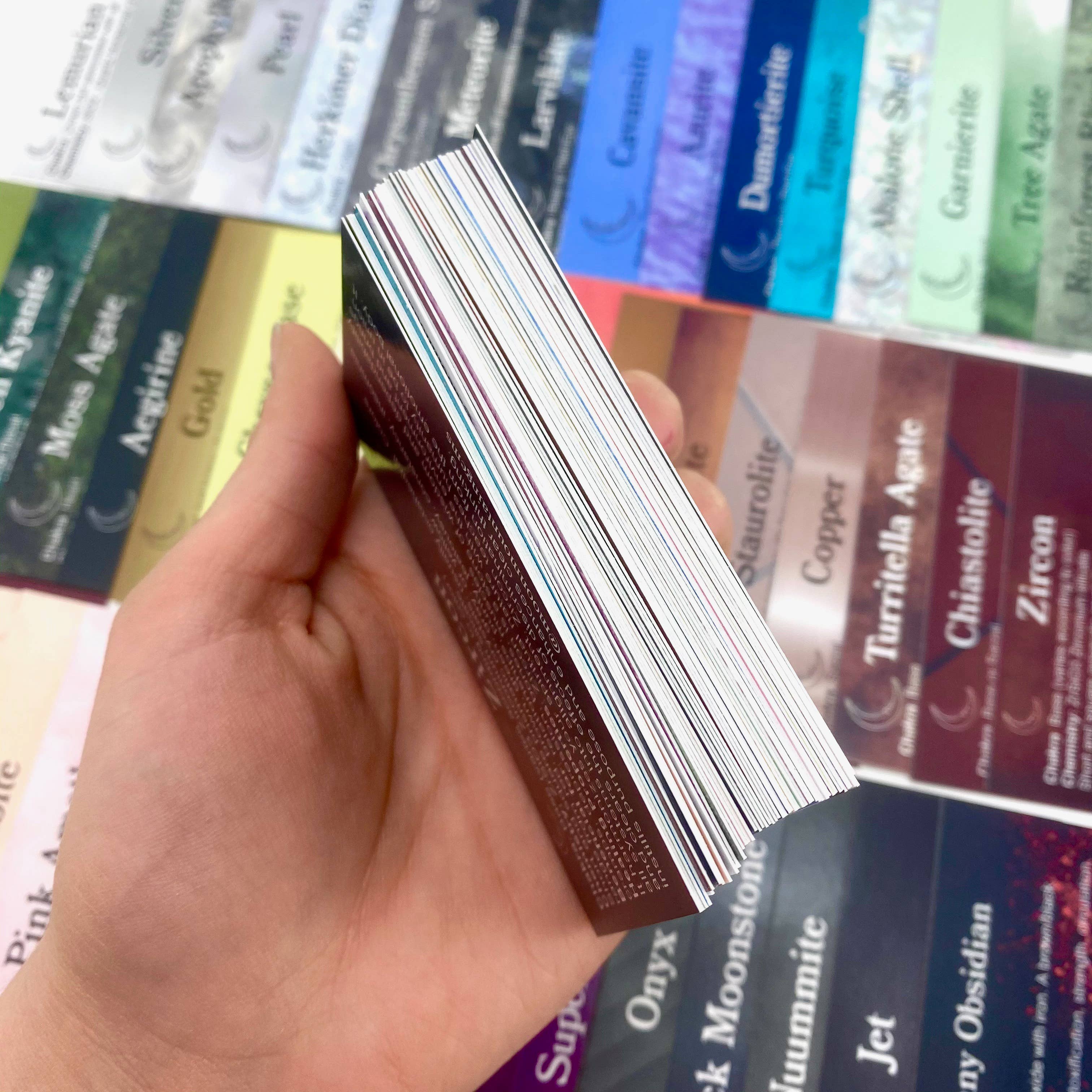 Moon Mountain Gems - Vente Cartes de tarot - Jeu de cartes de guérison par les cristaux Édition 31