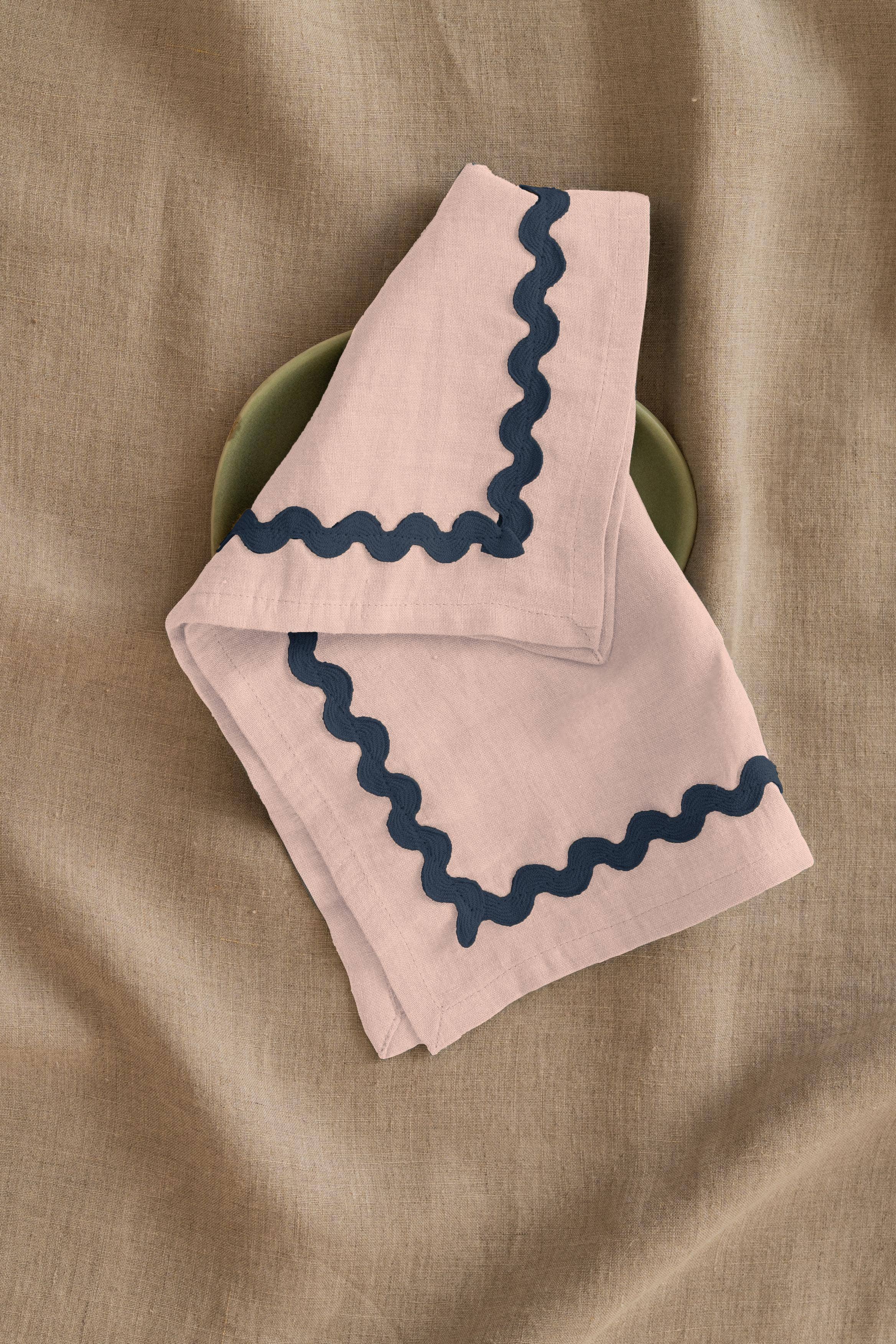 Live Linen - Wholesale Dinner & Cloth Napkin - Blue Lace Trim Linen Napkin – Elegant Dining5