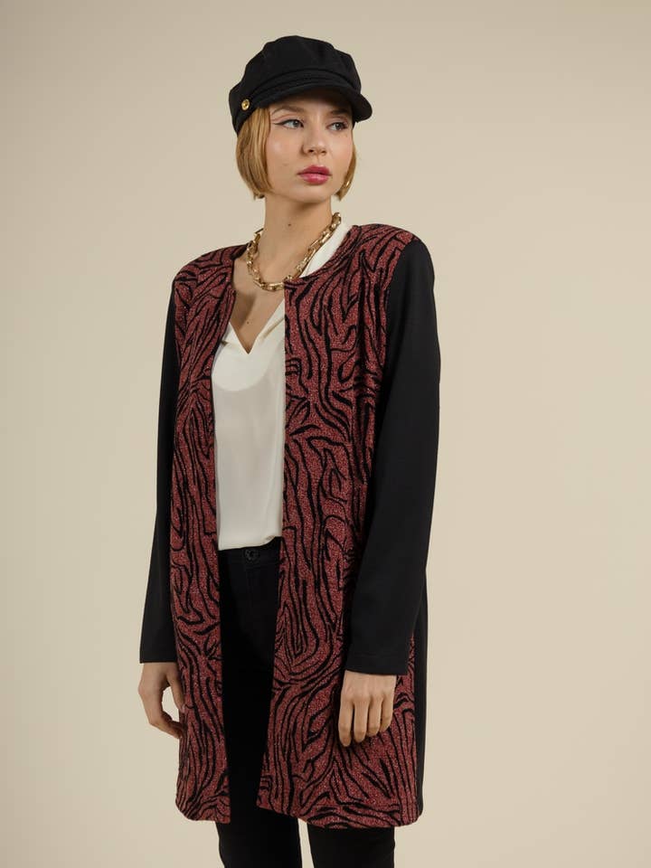 You Udress – Großhandel Jacke – Damen – Mittellange Jacke in Schwarz und Burgunderrot mit Details aus Imp Velvet