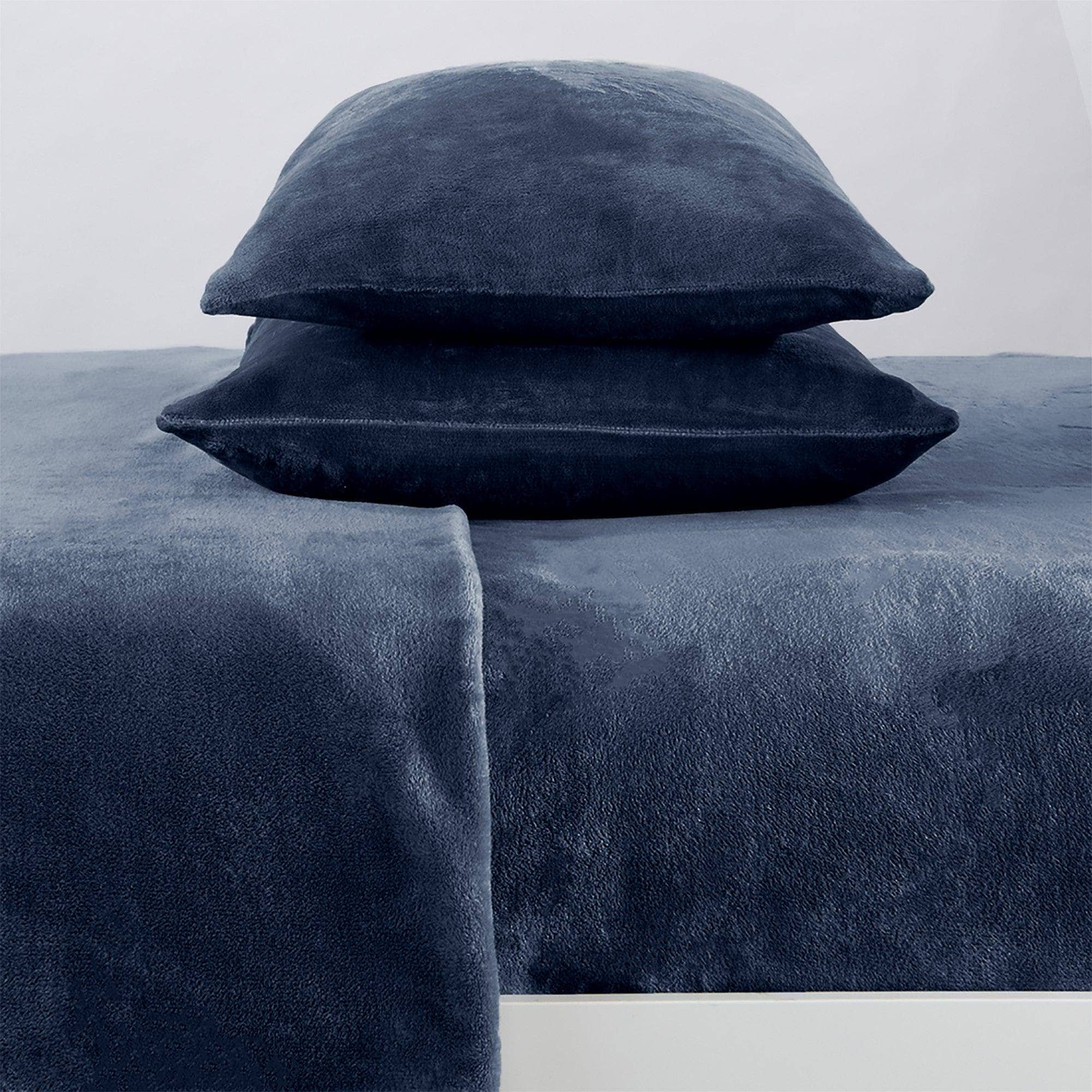 BH Collective - Wholesale Sheet Set - Velvet Plush Sheets - Solid Colors - Velvet Luxe0