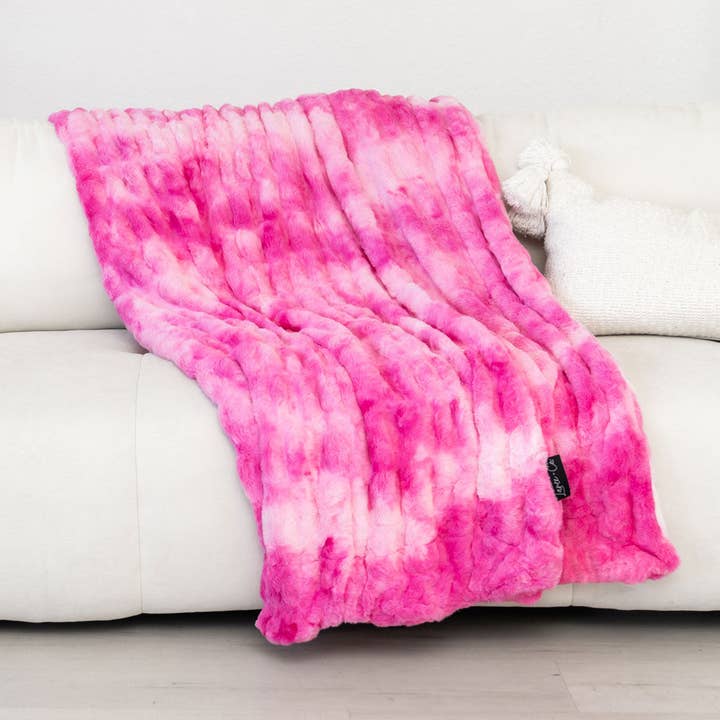 Laree + Co. - Wholesale Bedding Blanket - Kids & Baby - LuxeCloud Blanket3