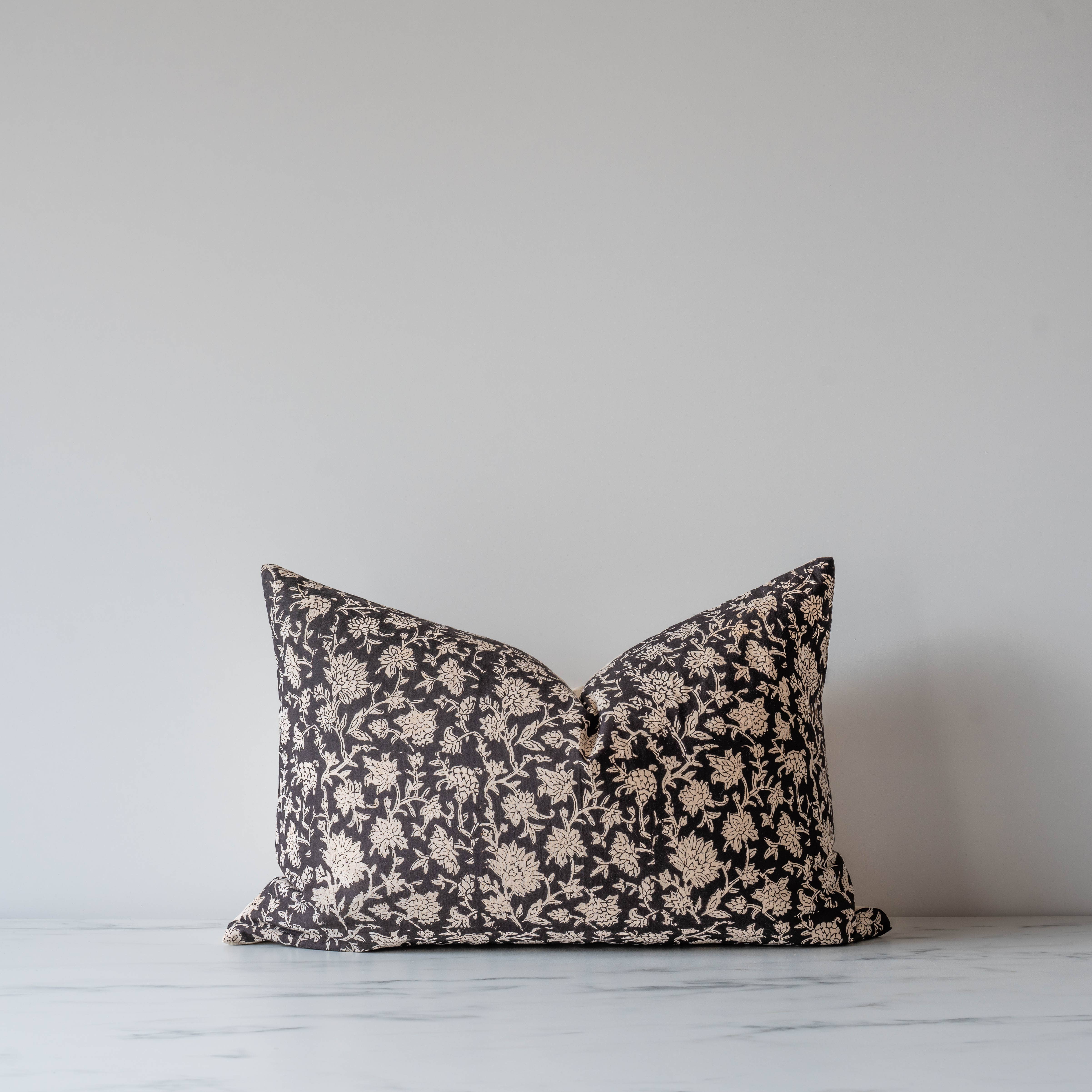 Rug & Weave - Wholesale Throw/Decorative Pillow - MICA Pillow0