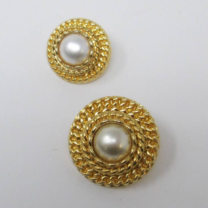 Goldtone decorative rim buttons with pearlized centers for wholesale by Exquisite Fabrics