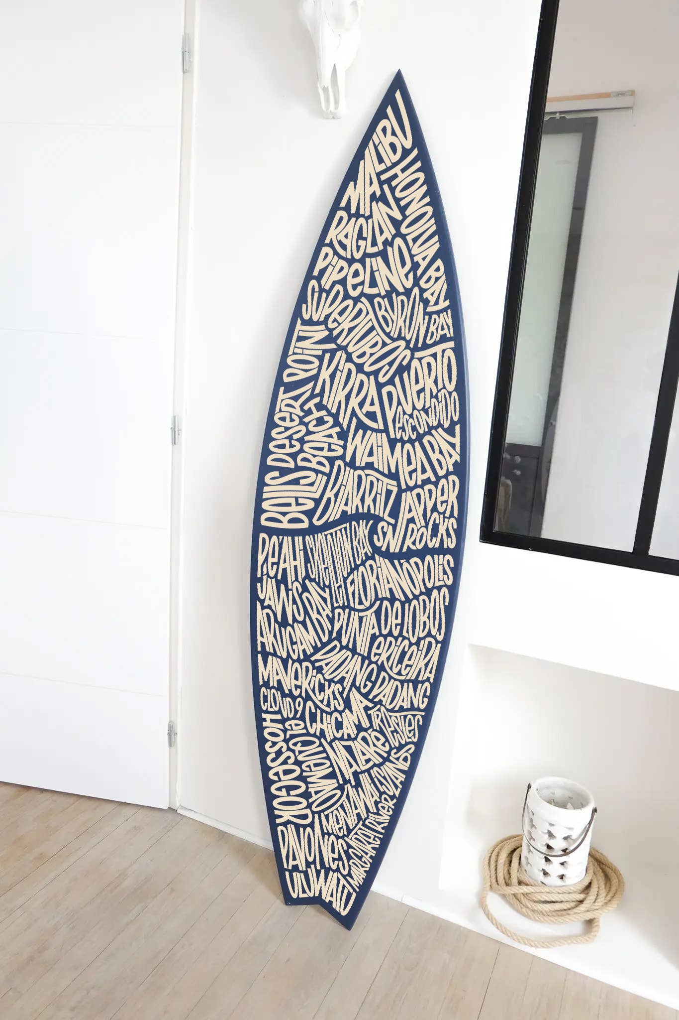 Les Petits Plans - Wholesale Wall Accent - Surfboard - The 30 Most Beautiful Surf Spots7