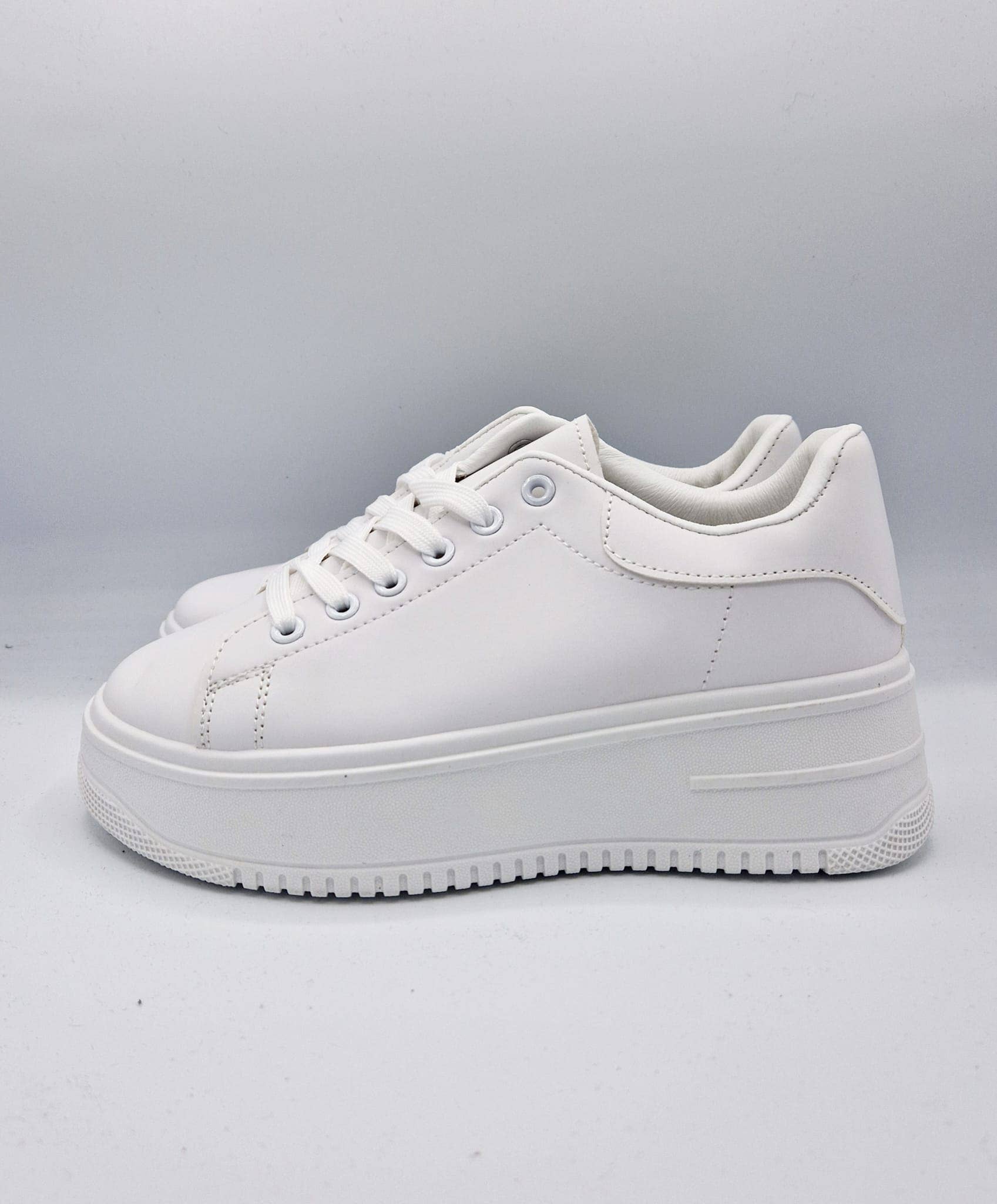 Vera Shop - Wholesale Lifestyle Sneakers - Women's - PLATFORM SNEAKERS1