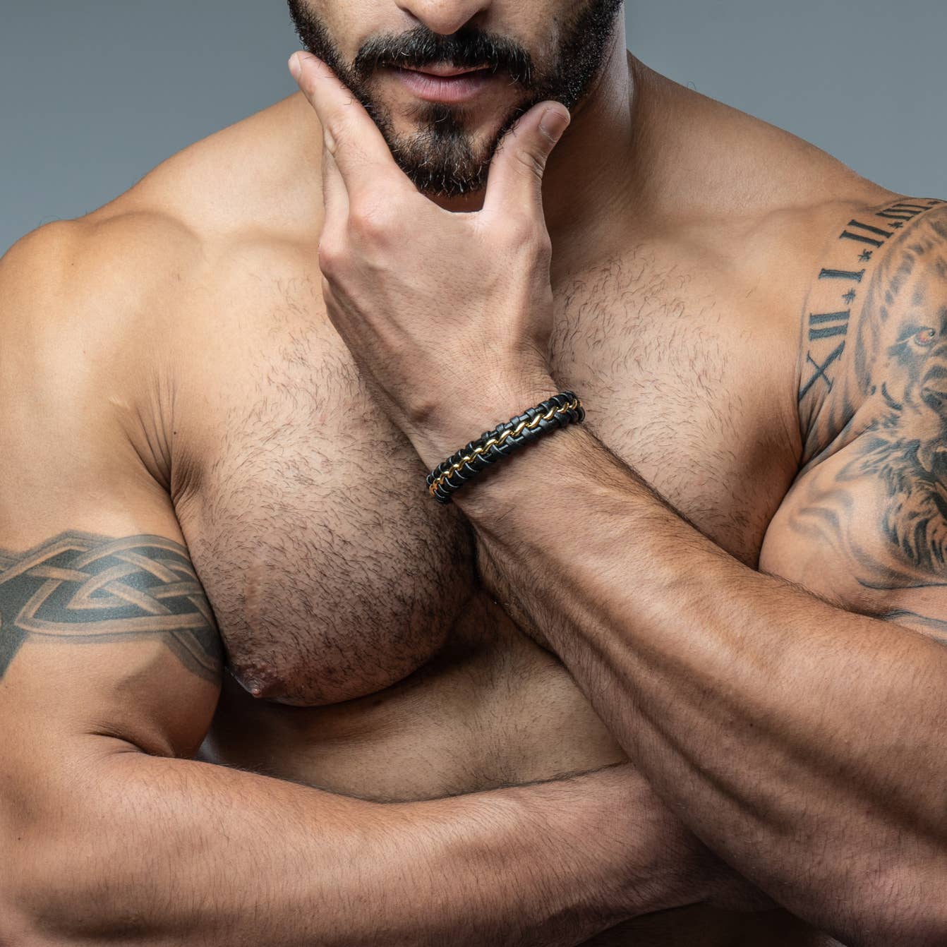 SERASAR – Engroshandel Flettet armbånd – læder armbånd „Joy“ - guld - B0115