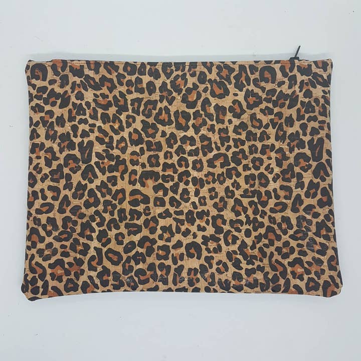 Manuela pour la vente par Wild Gaze