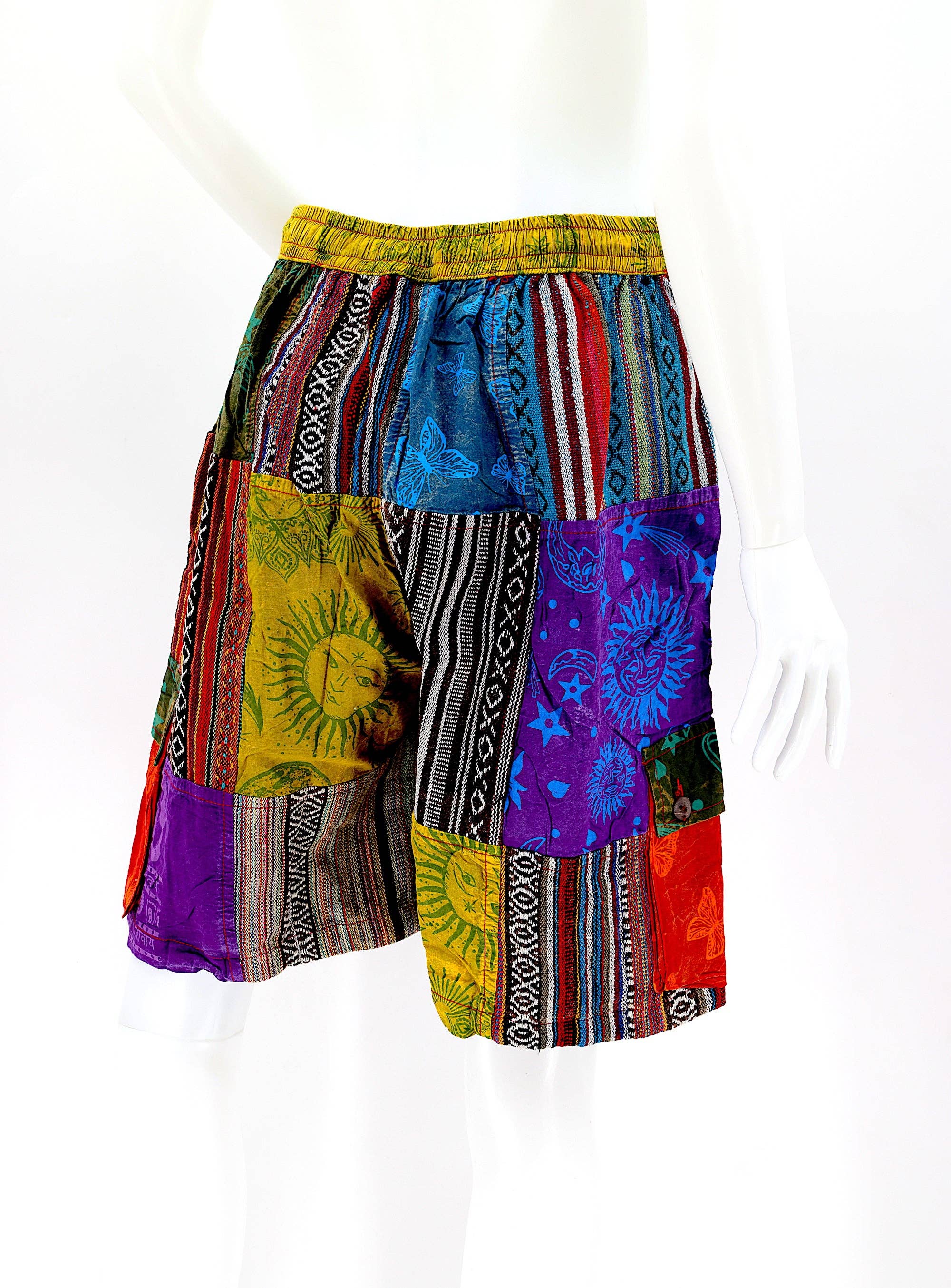 Himalaya Handmade – Großhandel Shorts – Damen – Handgefertigte Gheri-Patchwork-Shorts aus Baumwolle im Boho-Stil6