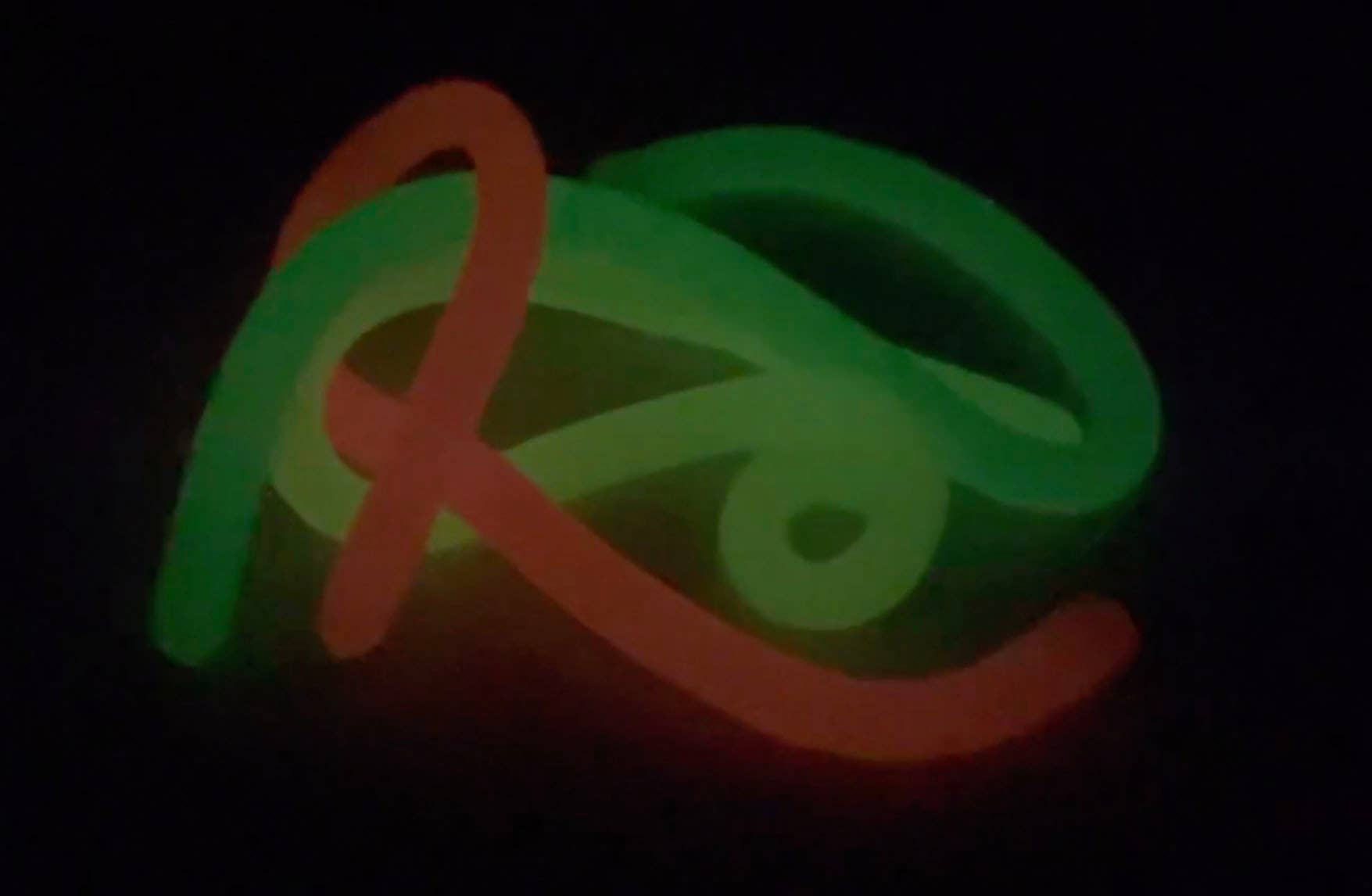 Curious Minds Toys - Wholesale Fidget Toy - Kids - 1 Glow in the Dark Stretch String Fidget Toy- Worm Noodle S2